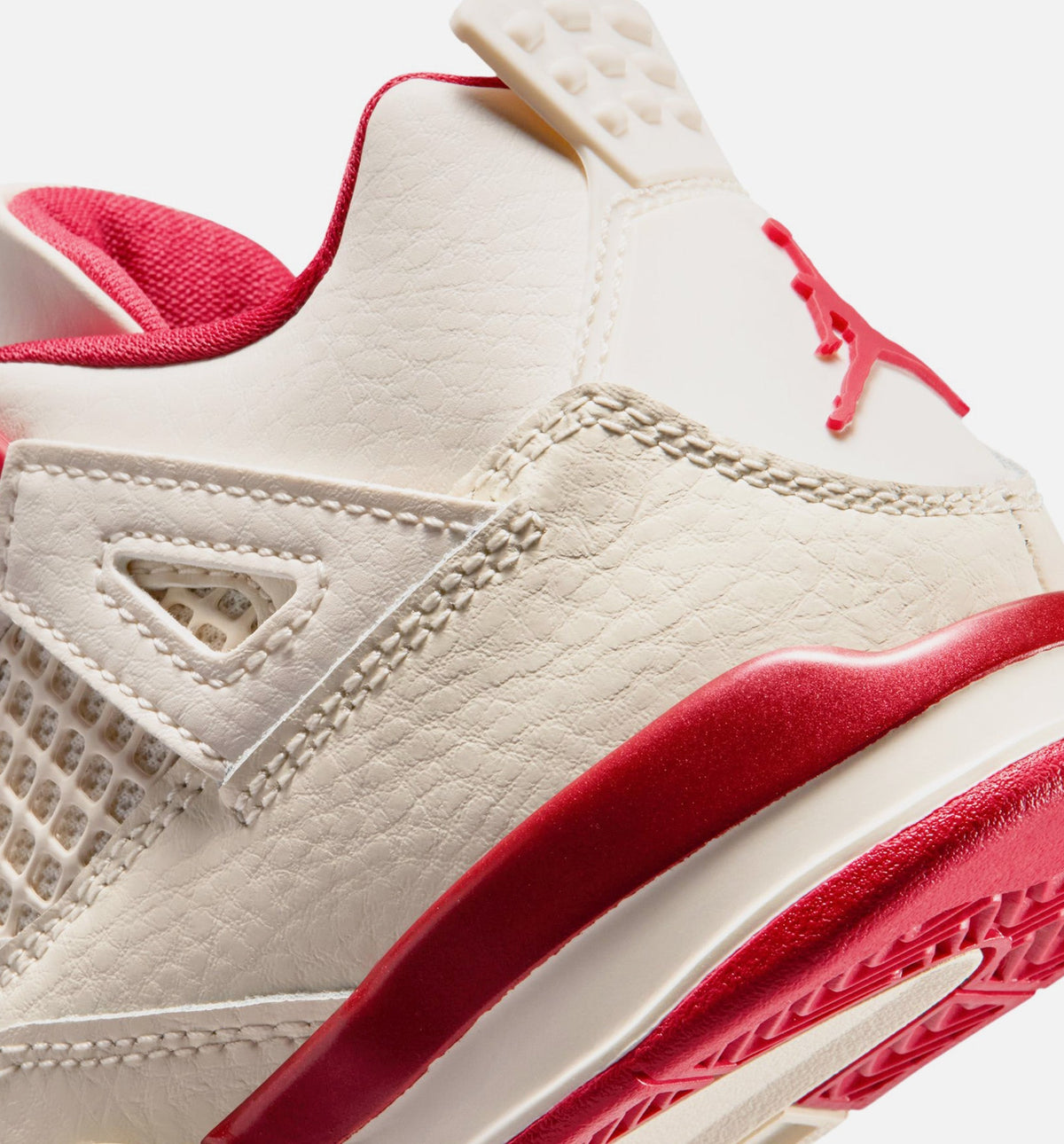Air Jordan 4 Retro Valentine's Day Preschool Lifestyle Shoes - Light Ivory/Sierra Red/Intense Red