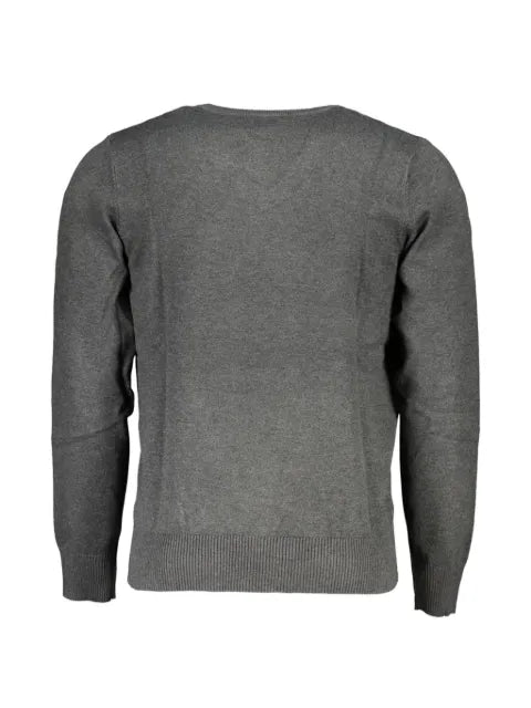 U.S. Grand V-neck sweater
