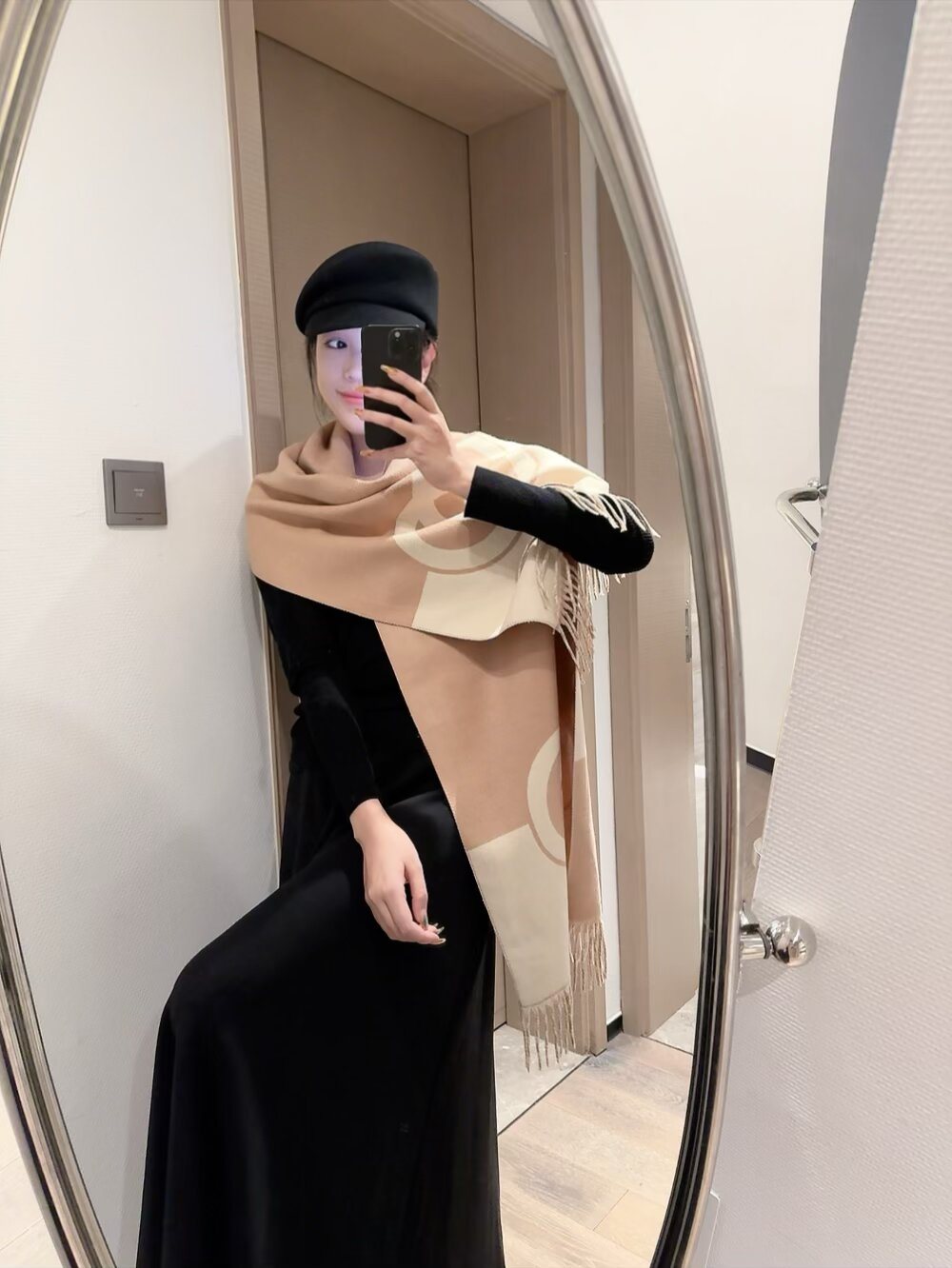 Gucci GG Fringed Shawl