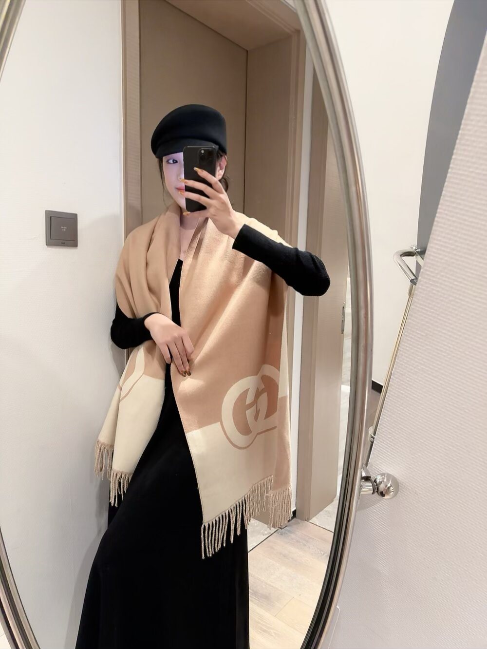 Gucci GG Fringed Shawl