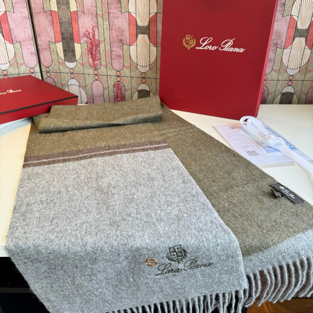 Loro Piana Reversible Fringed Cashmere Scarf